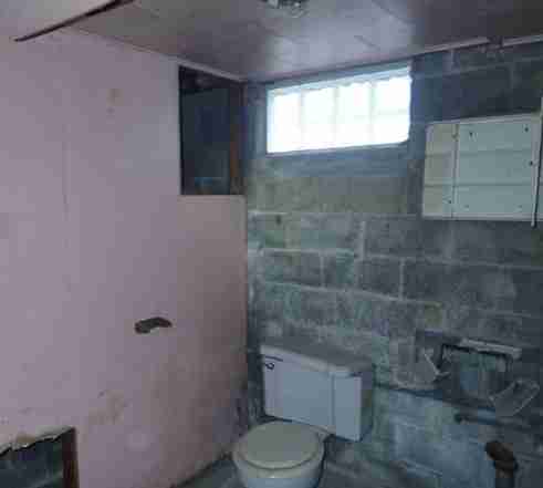 2270 Ford basement (17).jpg